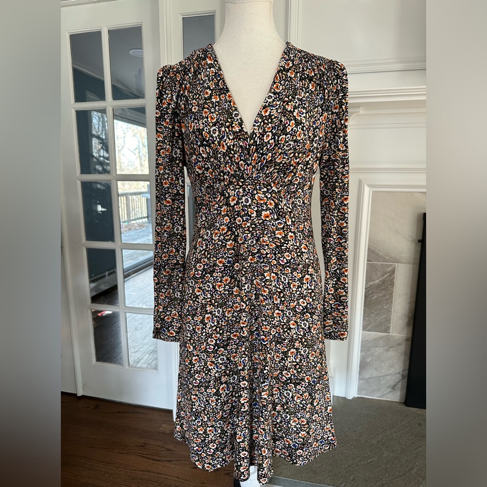 BODEN Long-Sleeve Floral Print Jersey Mini Tea Dress, Size
US 6